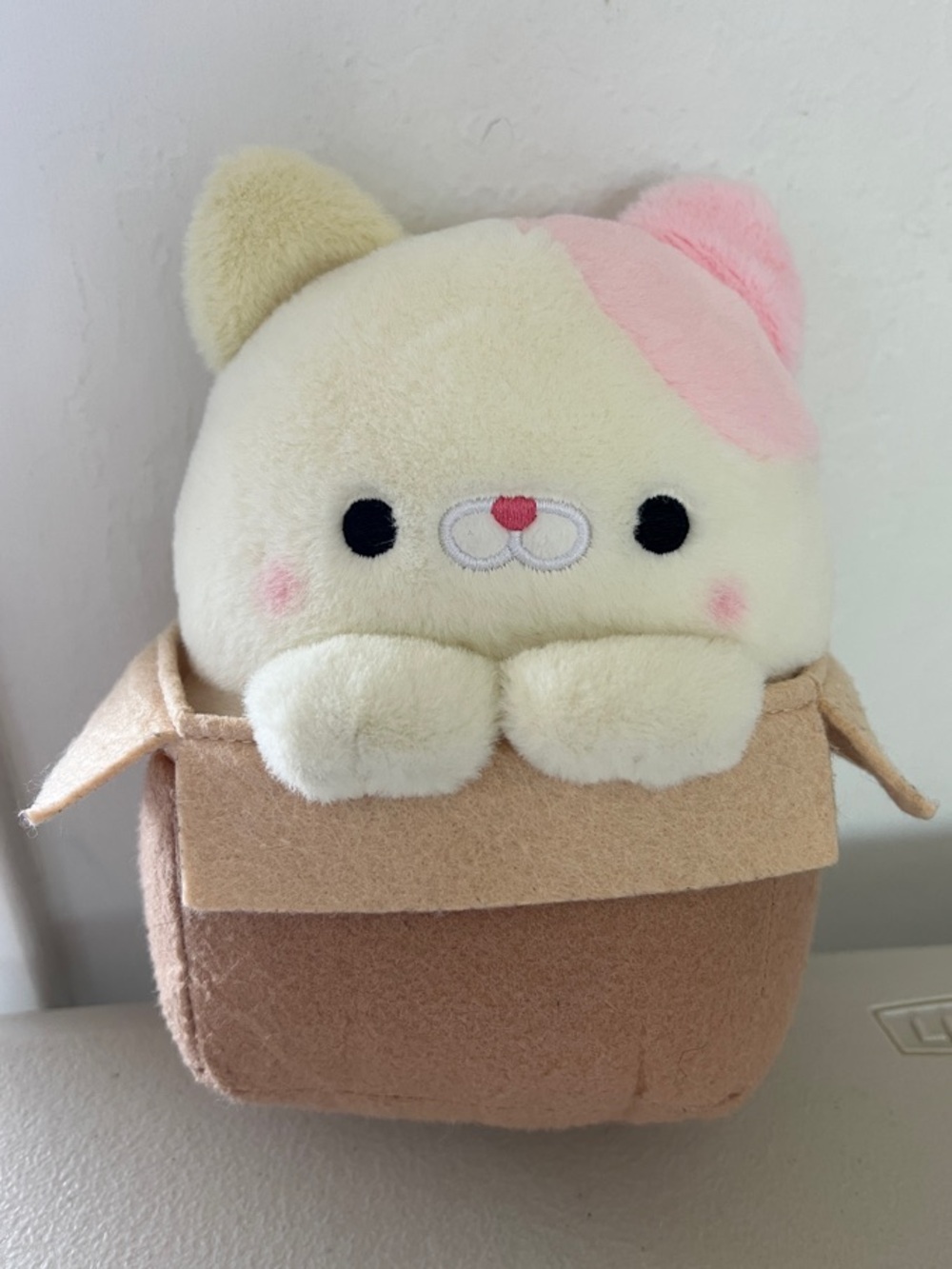 Takashoji Cat In Box Plush 7" White Pink Kitty Kawaii Stuffed Animal